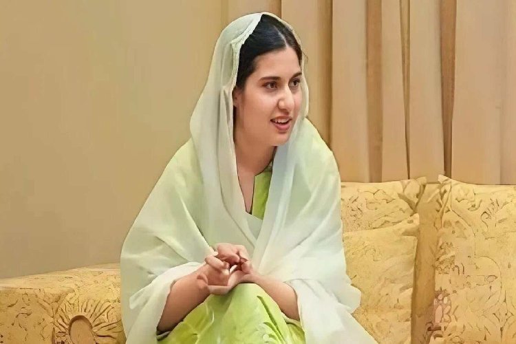 इकरा हसन क्यों नहीं पहनतीं बुर्का, इंटरव्यू में खोल डाला बहुत बड़ा राज!