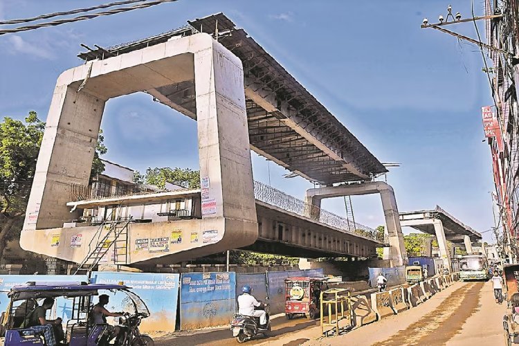 अशोक राज पथ को जल्द मिलेगी ट्रैफिक जाम से मुक्ति, अंतिम चरण में राजधानी का पहला डबल-डेकर फ्लाईओवर का काम