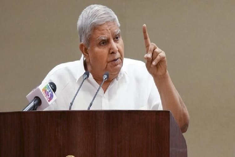 Jagdeep Dhankhar resignation: राज्यसभा में ऐसा क्या हुआ, घर लौटते ही धनखड़ ने लिखा लेटर, उपराष्ट्रपति पद से दिया इस्तीफा?