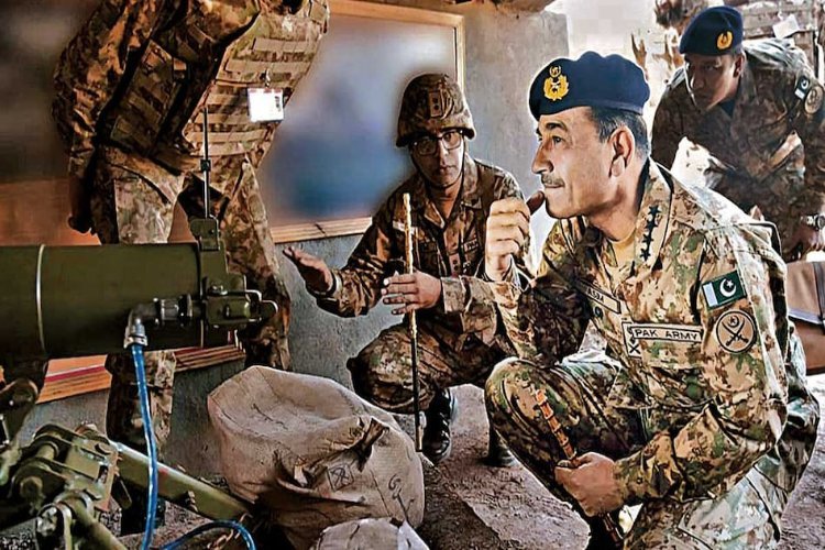 सोशल मीडिया पर चल रहा पाक आर्मी चीफ आसिम मुनीर का सर्च ऑपरेशन, लोग पूछ रहे ऑपरेशन सिंदूर के बाद से कहां है गायब?