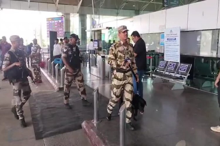 एयरपोर्ट पर अमेरिकी नागरिक के पास से जब्त हुआ ''खतरनाक'' डिवाइस, क्या कोई साजिश है?