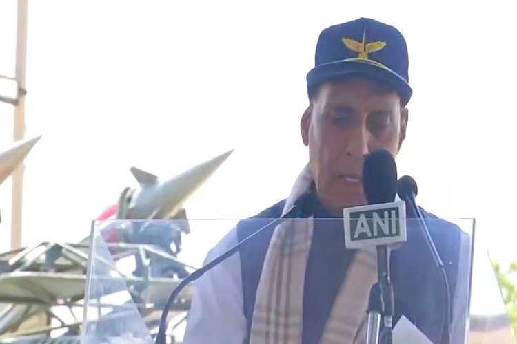 जितनी देर में नाश्ता निपटाते हैं उतनी देर में पाक को निपटाया, आतंकियों का आका है पाक- राजनाथ सिंह