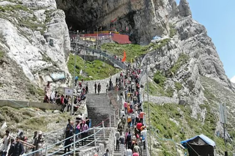 Amarnath Yatra 2025: अमरनाथ यात्रा में 1 लाख जवान होंगे तैनात, 4 हजार कैमरे से निगरानी, बढ़ाई गई सिक्योरिटी