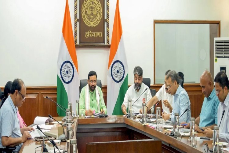 हरियाणा में बड़ा प्रशासनिक फेरबदल: 2 IAS और 39 HCS अधिकारियों का तबादला