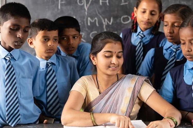 सभी स्कूलों में ''पढ़ेंगे, बढ़ेंगे और सीखेंगे हम'' विषय पर कल होगी अभिभावक-शिक्षक संगोष्ठी, शिक्षा विभाग ने जारी किए दिशा-निर्देश