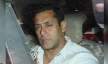 59 की उम्र में सलमान को ऐसी बीमारी ने घेरा, क्या चलना-घूमना भी हो जाएगा मुश्किल?