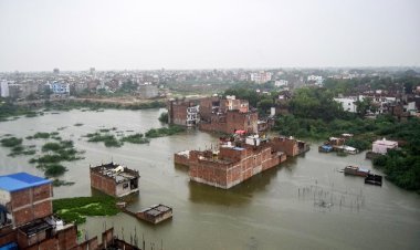 उत्तर प्रदेश में भारी बारिश और बाढ़ का कहर: जनजीवन अस्त-व्यस्त, प्रशासन अलर्ट