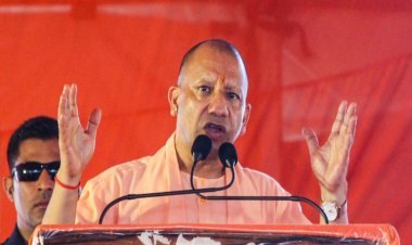 यादव-मुस्लिमों के खिलाफ एक्शन का फरमान... बेलगाम अधिकारी को CM योगी ने किया सस्पेंड