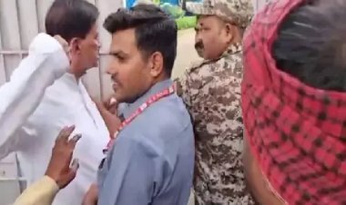 खाद से परेशान थे किसान, तभी कलेक्टर से मिलने पहुंचे BJP विधायक, बात हाथापाई तक पहुंच गई