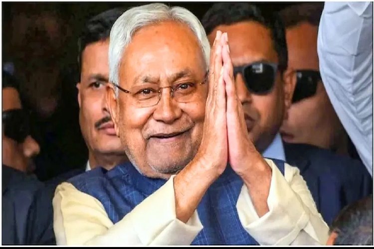 सरकारी स्कूल कर्मियों को नीतीश कुमार का तोहफा, डबल मिलेगी सैलरी