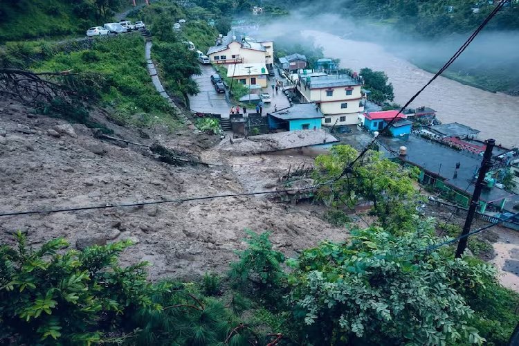 अब उत्तराखंड के चमोली में आसमानी आफत, भारी नुकसान की आशंका, CM धामी ने जताई चिंता