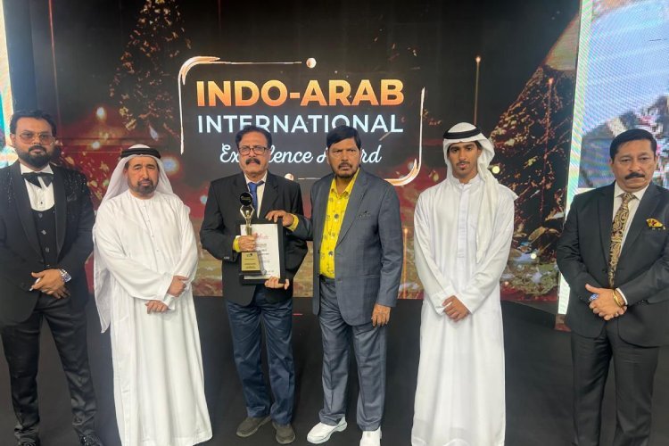 रामदास अठावले ने भारत के विकास में PM मोदी के योगदान की सराहना की, प्रभुदेवा, अरबाज खान समेत कई गणमान्य हस्तियों को किया सम्मानित