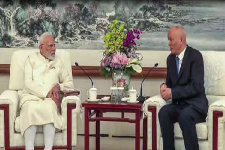 चीन में किस नेता से मिले मोदी, जिनपिंग-पुतिन से भी अहम है यह मुलाकात, पढ़ें इनसाइड स्टोरी