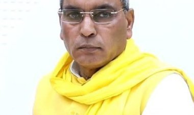 अखिलेश ने राजभर को कहा भिजवा देंगे 100 रुपया, फिर फायर हुए राजभर, कहा- सपा सरकार में.....