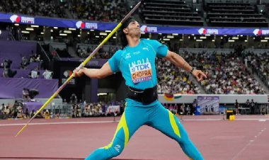 World Athletics Championships: नीरज चोपड़ा को लेकर बुरी खबर, पाकिस्तान का अरशद नदीम भी लड़खड़ाया