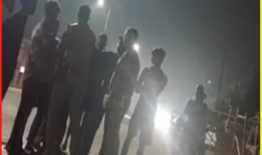 गोरखपुर में पुलिस चौकी प्रभारी की दबंगई, दुर्गा पूजा पंडाल उजाड़ा, अध्यक्ष को मारे थप्पड़, गालियां बकीं 