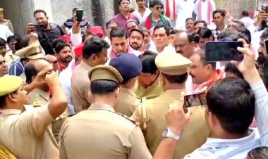 फिर सुर्खियों में आए सांसद रामजीलाल सुमन, पुलिस पर धक्का-मुक्की का आरोप, जानिए पूरा मामला