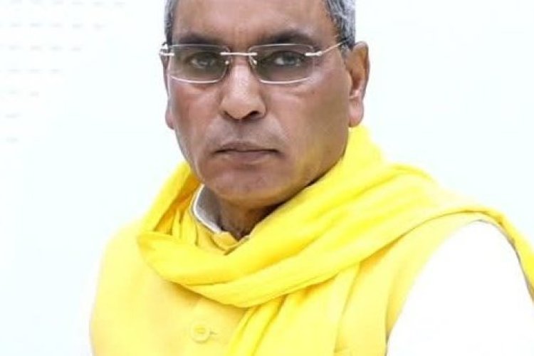 अखिलेश ने राजभर को कहा भिजवा देंगे 100 रुपया, फिर फायर हुए राजभर, कहा- सपा सरकार में.....