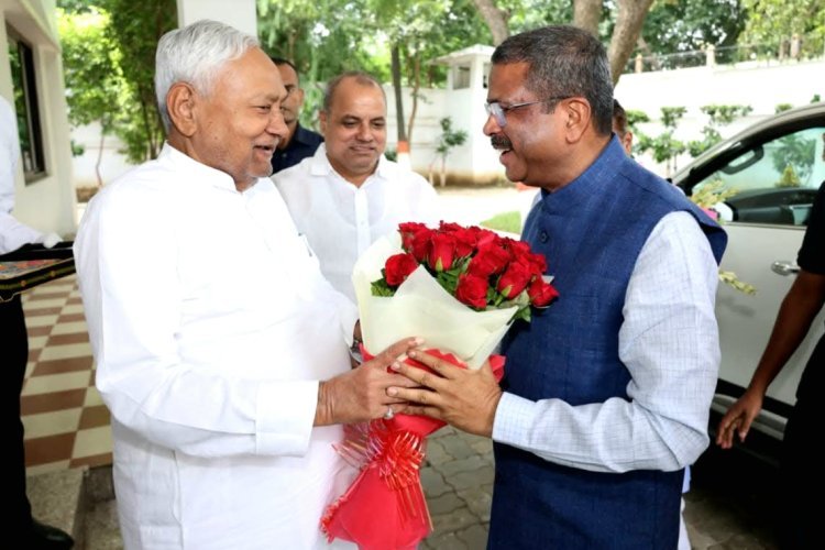 बिहार में बीजेपी के संकटमोचक बनेंगे धर्मेंद्र प्रधान, क्यों बीजेपी ने बिहार का बनाया चुनाव प्रभारी, जानिए नीतीश कुमार से कैसे है संबंध