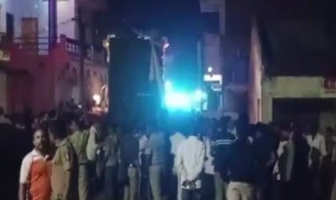 दुर्गा विसर्जन जुलूस पर पथराव, पांच लोग घायल, 12 आरोपियों को लिया गया हिरासत में