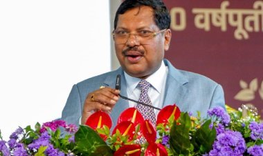 सुप्रीम कोर्ट में जूता उछालने की कोशिश के बाद CJI बीआर गवई ने क्या कहा?