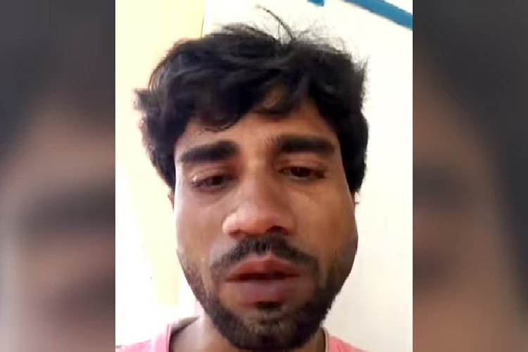 बॉयफ्रेंड के साथ भागी खुशनुमा, 4 बच्चों को लेकर यमुना में कूदा सलमान