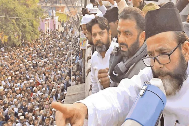 बरेली मामले में बड़ा एक्शन, तौकीर रजा के घर की होगी कुर्की, 36 साल पुराना मामला खुला