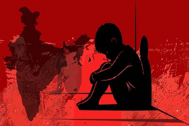 14 महीने की बच्ची को घुमाने ले गया वहशी, रेप कर खेत में दफनाया