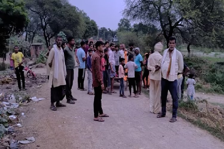 चचेरी बहन से अफेयर की सजा मौत, प्रेमिका ने भी गले पर मारा ब्लेड