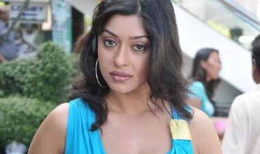 दिल्ली धमाके में इस फेमस एक्ट्रेस की दोस्त की हुई मौत, मीडिया से बात कर सुनाया दर्द!