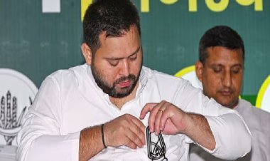 बिहार विधानसभा चुनाव में करारी हार के बावजूद तेजस्वी यादव बने नेता प्रतिपक्ष