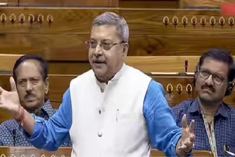 टीएमसी MP कल्यान बनर्जी के अकाउंट पर डाका, 56 लाख रुपए पार