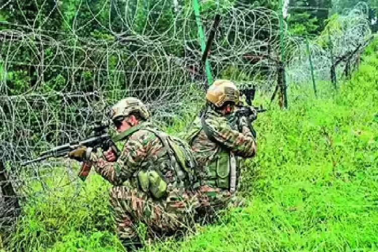 ऑपरेशन पिंपल: जम्मू-कश्मीर के कुपवाड़ा में घुसपैठ की कोशिश नाकाम; मुठभेड़ में 2 आतंकवादी मारे गए