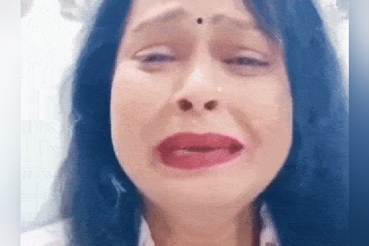 भाजपा के पूर्व विधायक पर यौन शोषण के आरोप, एक्ट्रेस ने BJP कार्यालय के सामने आत्मदाह की दी धमकी