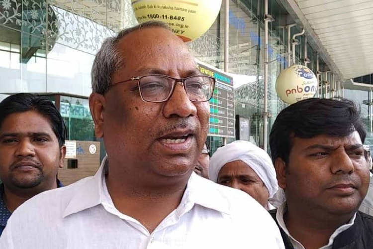 उत्तर प्रदेश के इस मंत्री की जीभ काटने पर 5 लाख 51 हजार रुपए का इनाम घोषित, क्यों भड़की करणी सेना?