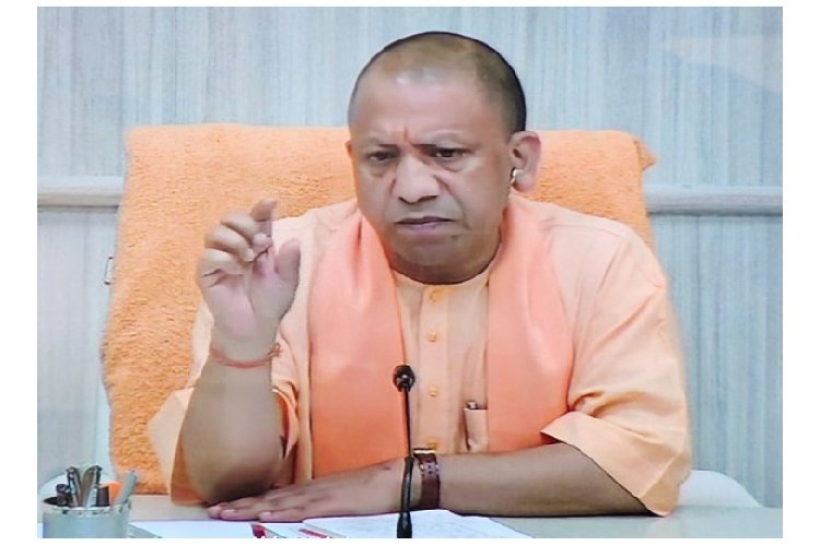 मुरादाबाद में CM योगी की गोपनीय हाई-लेवल बैठक: SIR और पंचायत चुनाव पर चली लंबी मंत्रणा