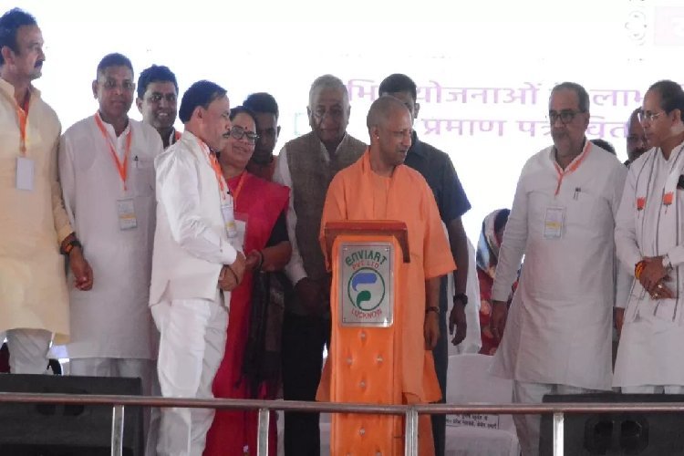 CM योगी के निवेश विजन से हापुड़ बना नया औद्योगिक और शहरी विकास का केंद्र