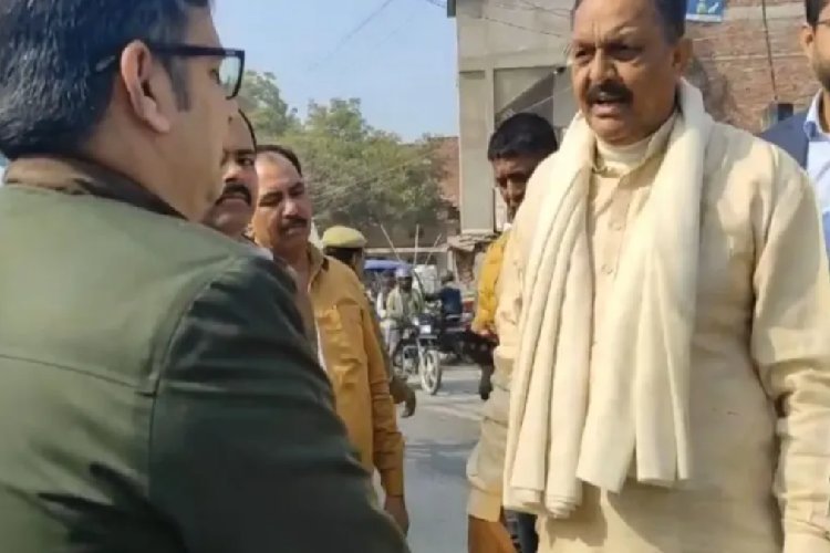 सांसद अफजाल अंसारी को पुलिस ने रोका, अकड़कर बोले- 