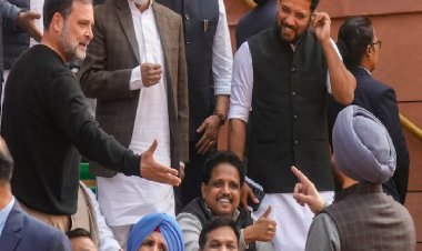 संसद परिसर में राहुल गांधी ने केंद्रीय मंत्री रवनीत सिंह बिट्टू को कहा 'गद्दार', मिला ये जवाब...