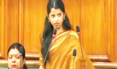 अपनी ही सरकार के दावों को मैथिली ठाकुर ने कियाखारिज; बिहार विधानसभा में दिखा दिलचस्प नजारा