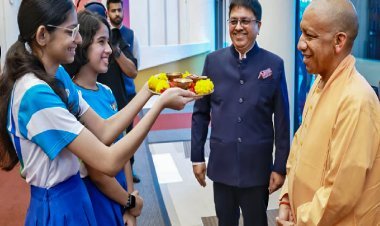 सिंगापुर में भारतीय समुदाय से CM योगी ने किया संवाद, बोले- न कर्फ्यू है, न दंगा, अब UP में सब चंगा