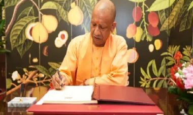 होली से पहले खुशखबरी! UP के राज्यकर्मियों को समय पर वेतन, 28 फरवरी को कार्यदिवस, 2-4 मार्च तक अवकाश