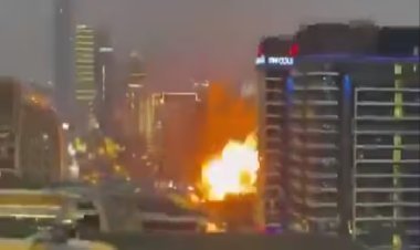 ईरान के हमलों के बाद आग का गोला बन गया दुबई का आइकॉनिक पाम जुमेराह