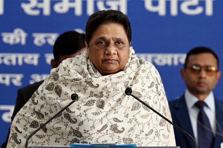 मायावती का भाजपा पर जोरदार हमला: पार्टी पदाधिकारियों की बैठक में ब्राह्मणों को लेकर किया बड़ा ऐलान