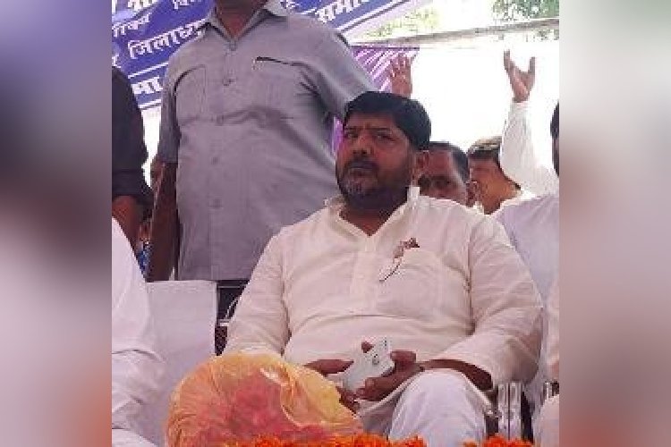 पूर्व बसपा विधायक हाजी बिट्टन अली पर क्यों दर्ज हुआ मुकदमा? अभी सपा से है कनेक्शन