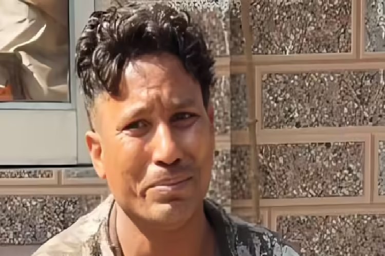 मुस्लिम युवक ने बाबू-सोना कहकर किया प्रपोज, हिंदू युवती ने चप्पलों से पीटकर उतारा प्यार का भूत!