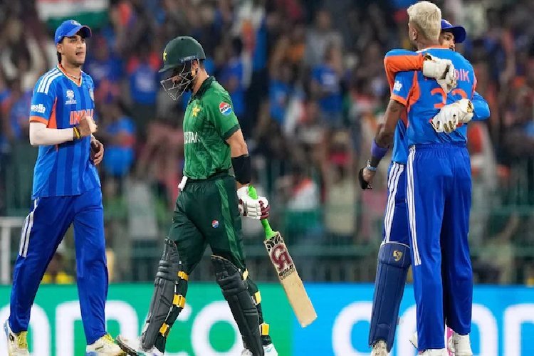 T20 World Cup: एक बार फिर ढेर हुआ पाकिस्तान, भारत ने 61 रन से हराया