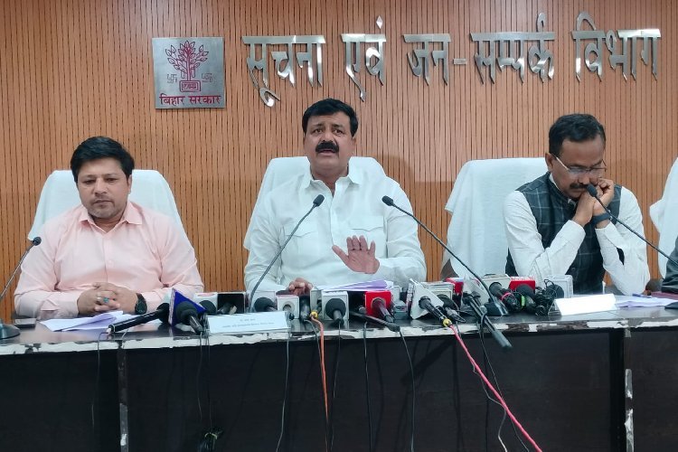 1076 बहालियां, हर प्रखंड में पदाधिकारी: बिहार में अल्पसंख्यकों के कल्याण के लिए खुला NDA सरकार का पिटारा