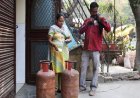 LPG की किल्लत नहीं, 10% बढ़ा उत्पादन: सरकार ने फेक न्यूज़ से सावधान रहने की दी चेतावनी