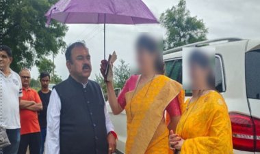 स्वयंभू धर्मगुरु की गिरफ्तारी से बवाल, पेन ड्राइव में मिले महिलाओं के 58 वीडियो, उद्योगपतियों और मशहूर हस्तियों से संबंध